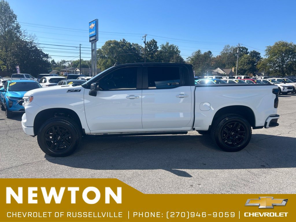 Used 2022 Chevrolet Silverado 1500 RST AWD/4WD image 36