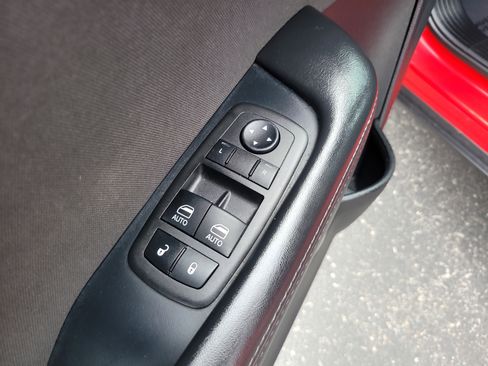 Used 2023 Dodge Challenger SXT image 11