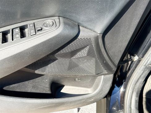 Used 2021 Kia Seltos S image 20