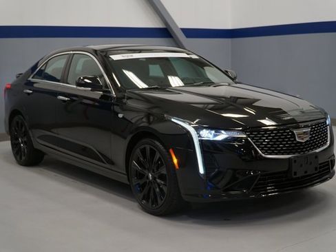 Used 2023 Cadillac CT4 Premium Luxury image 8