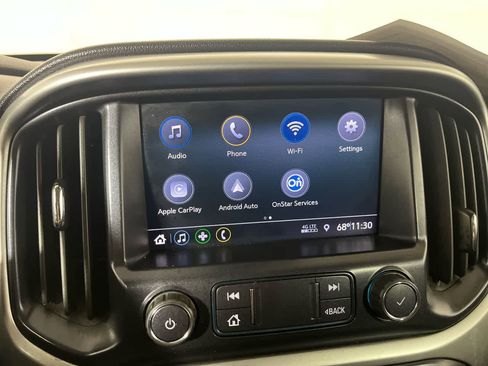 Used 2022 Chevrolet Colorado LT w/ Fleet Safety Package image 18