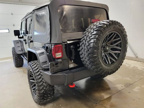 Used 2016 Jeep Wrangler Unlimited Sport w/ Quick Order Package 24S AWD/4WD image 6