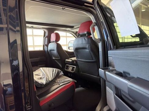 New 2024 Ford F250 Lariat w/ Lariat Ultimate Package AWD/4WD image 34