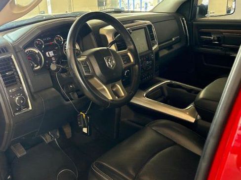 Used 2016 RAM 2500 Laramie w/ Convenience Group AWD/4WD image 6