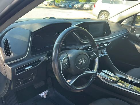 Used 2021 Hyundai Sonata SEL w/ Convenience Package FWD image 13