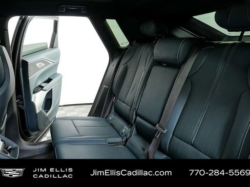 Certified 2024 Cadillac Lyriq Luxury w/ Nappa Leather Package image 23