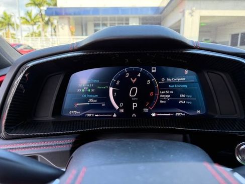 Used 2021 Chevrolet Corvette Stingray Premium Conv w/ Z51 Performance Package image 11