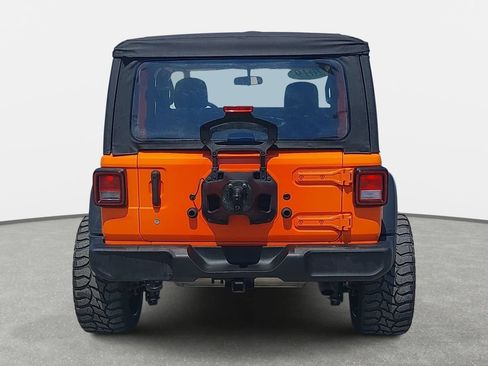 Used 2019 Jeep Wrangler Sport AWD/4WD image 6
