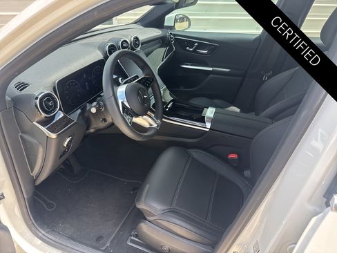 Used 2026 Mercedes-Benz GLC 300 image 9