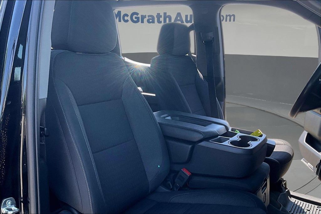 Used 2023 Chevrolet Silverado 1500 Custom Trail Boss w/ LPO, Dark Essentials Package AWD/4WD image 31