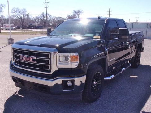 Used 2014 GMC Sierra 1500 SLE w/ SLE Value Package image 3