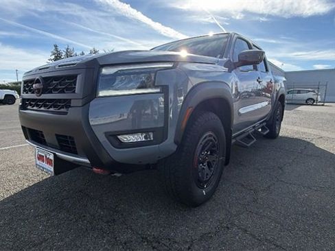 New 2026 Nissan Frontier PRO-4X image 9