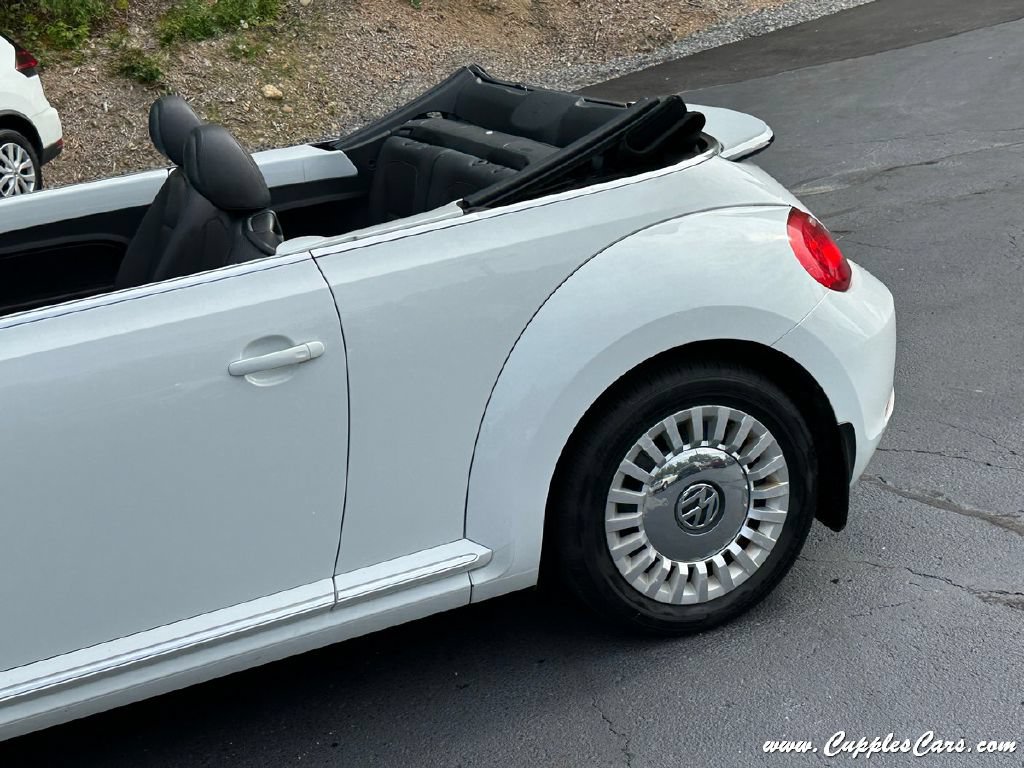 Used 2015 Volkswagen Beetle 1.8T FWD image 39