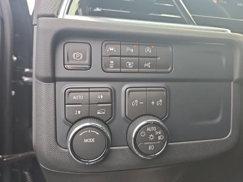 New 2026 Chevrolet Tahoe Premier AWD/4WD image 27