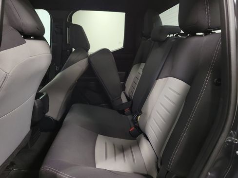 Used 2024 Toyota Tacoma TRD Sport AWD/4WD image 31