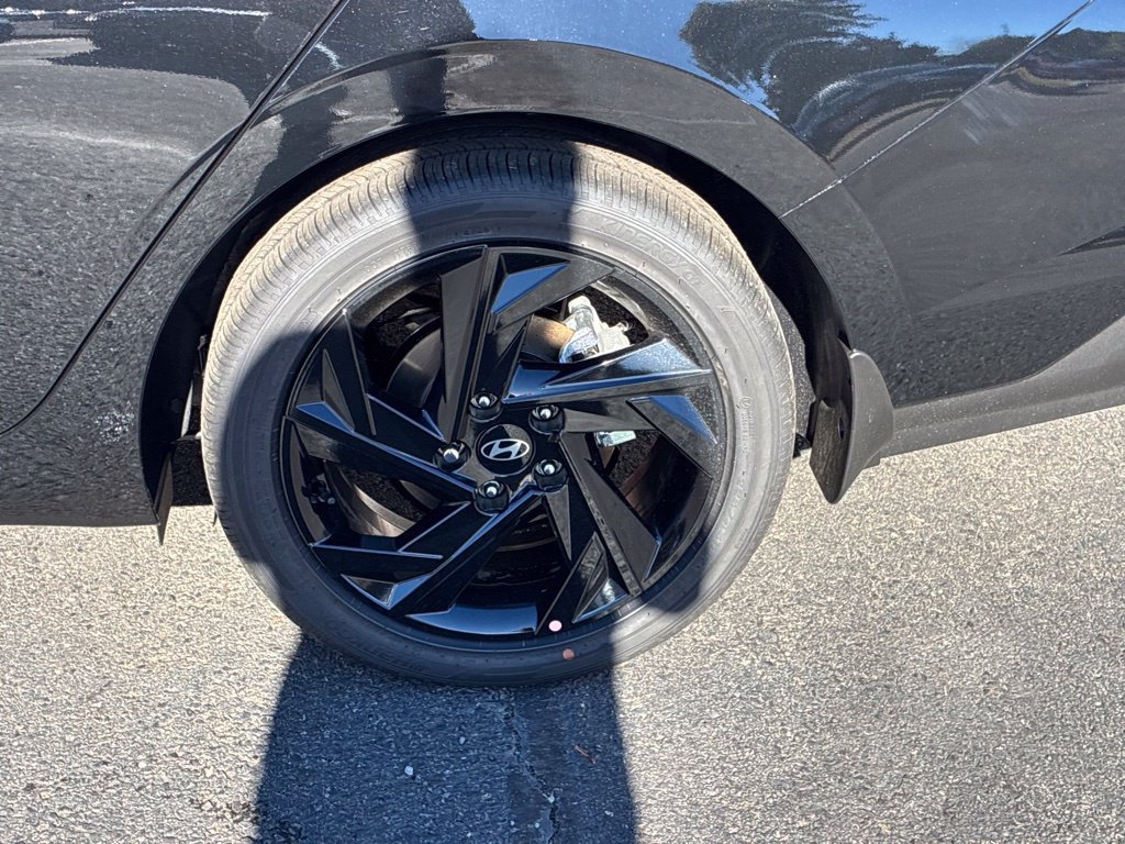 New 2026 Hyundai Elantra SEL Sport FWD image 42