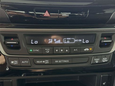 Used 2020 Honda Ridgeline RTL-E image 9