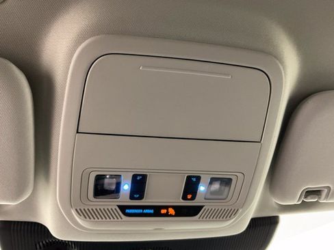 New 2026 Ford Explorer Active RWD image 22