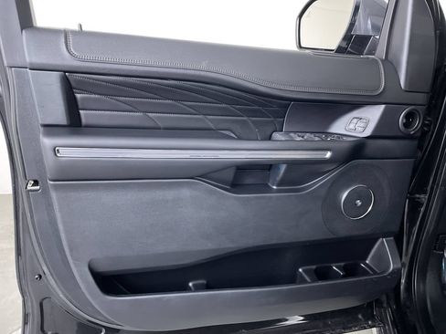 Used 2019 Ford Expedition Max Platinum AWD/4WD image 10