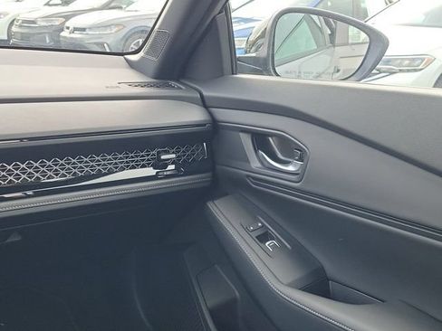 Used 2025 Honda Accord Sport image 4