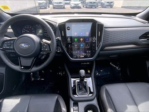 Used 2025 Subaru Forester Touring w/ Popular Package - Touring AWD/4WD image 14