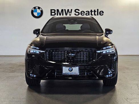 Used 2024 Volvo XC60 B5 Ultimate w/ Protection Package Premier AWD/4WD image 6