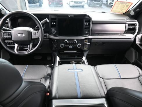Used 2026 Ford F350 Platinum w/ FX4 Off-Road Package AWD/4WD image 47