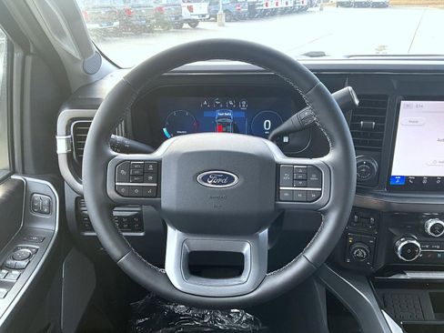 New 2025 Ford F250 Lariat w/ Lariat Ultimate Package image 10