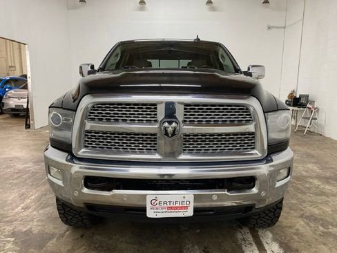 Used 2018 RAM 2500 Laramie w/ Off Road Package AWD/4WD image 8