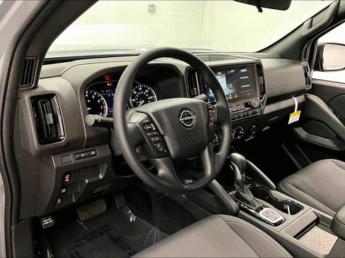New 2026 Nissan Frontier SV w/ Tow Package image 7