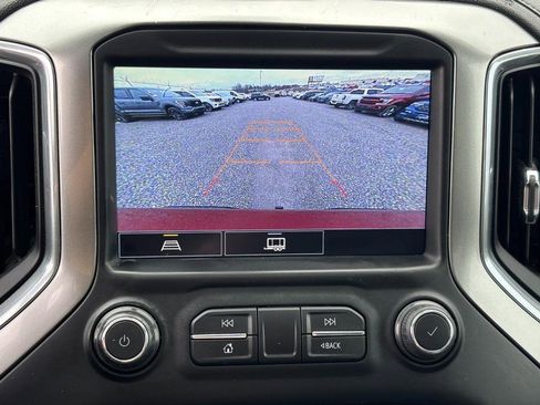 Used 2021 Chevrolet Silverado 1500 LT Trail Boss w/ Convenience Package II image 23