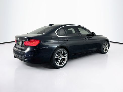 Used 2018 BMW 330i xDrive Sedan w/ Convenience Package AWD/4WD image 9