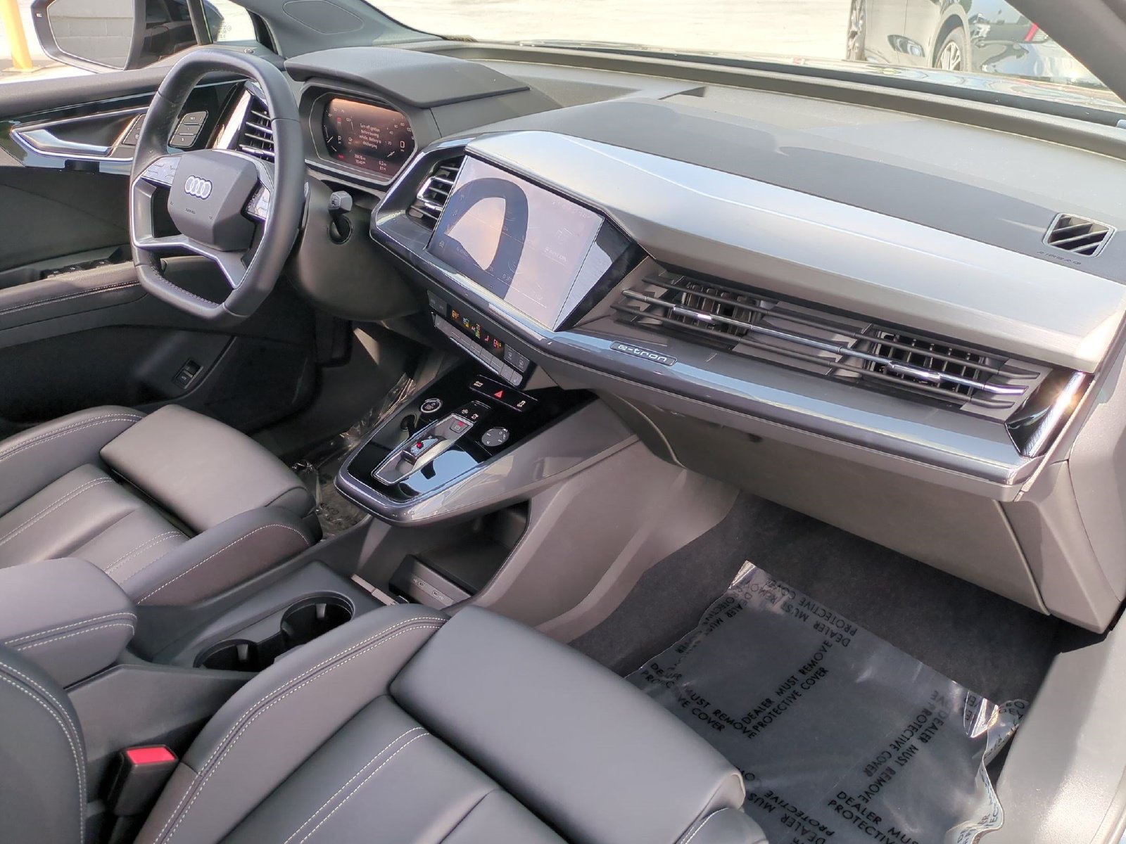 Used 2023 Audi Q4 e-tron Premium w/ Convenience Package AWD/4WD image 21