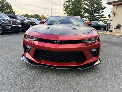 Used 2018 Chevrolet Camaro SS RWD image 2