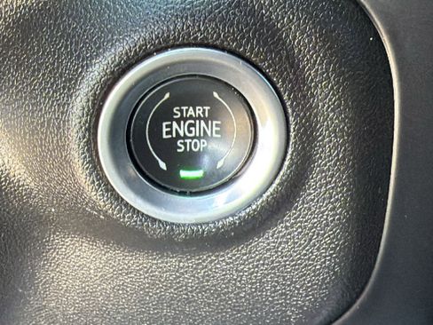Used 2021 GMC Sierra 2500 Denali w/ Denali Ultimate Package AWD/4WD image 26