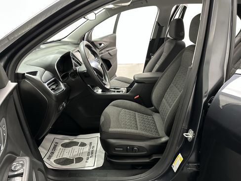 Used 2022 Chevrolet Equinox LT AWD/4WD image 17