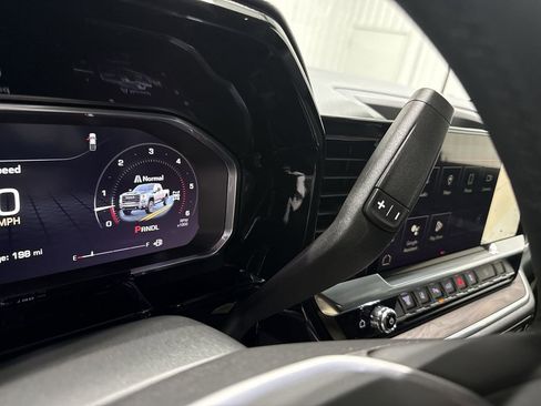 New 2026 GMC Sierra 2500 SLT AWD/4WD image 16