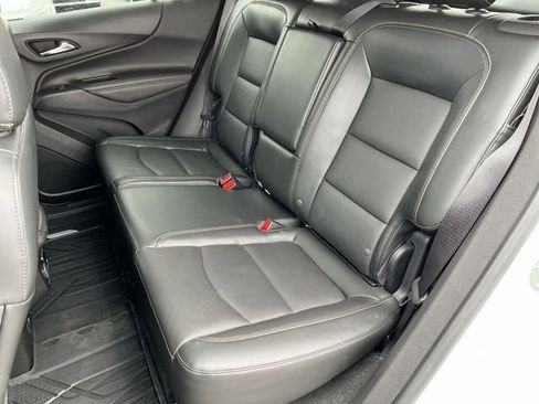 Used 2018 Chevrolet Equinox Premier image 24