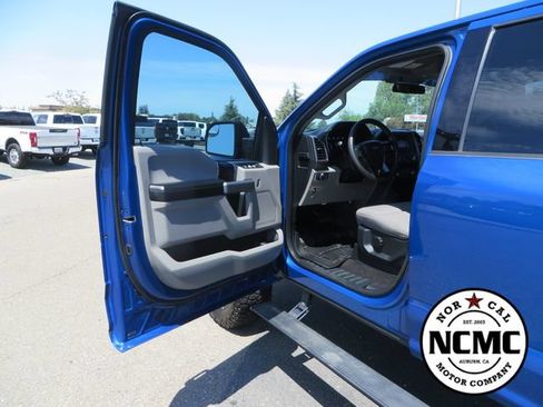 Used 2018 Ford F150 XLT AWD/4WD image 19