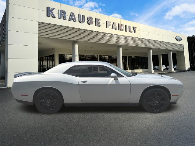 Used 2023 Dodge Challenger SXT w/ Blacktop Package RWD image 9