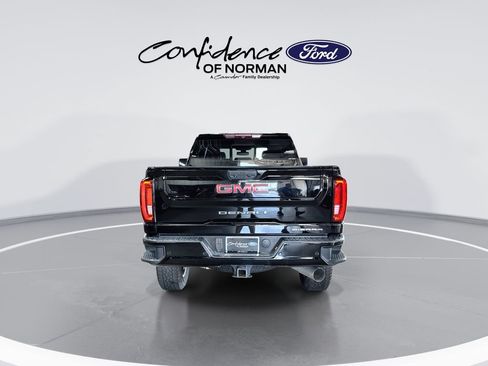 Used 2022 GMC Sierra 3500 Denali AWD/4WD image 7