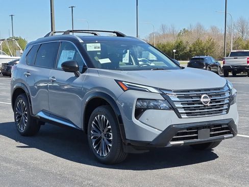 New 2026 Nissan Rogue Platinum w/ Platinum Premium Package image 2