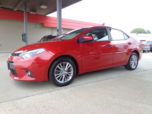 Used 2015 Toyota Corolla LE Premium FWD image 1