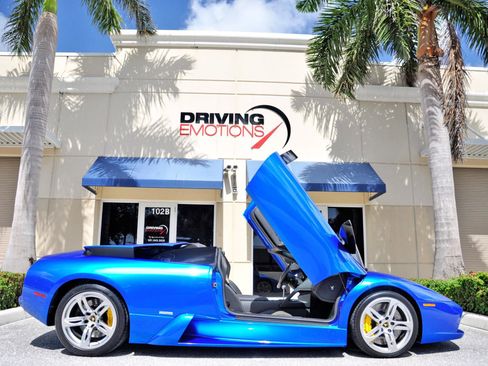 Used 2006 Lamborghini Murcielago Roadster AWD/4WD image 26