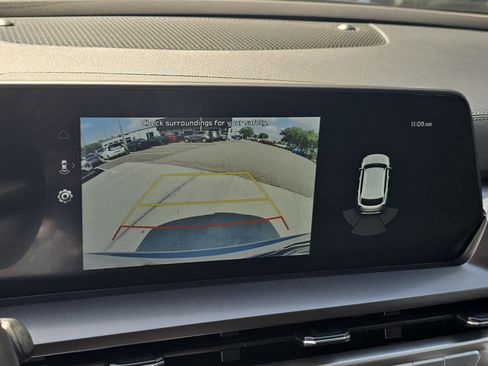 Certified 2024 Kia Telluride LX FWD image 23