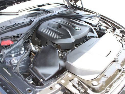 Used 2017 BMW 330i Sedan RWD image 32