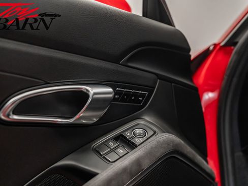 Used 2019 Porsche 718 Cayman GTS image 22