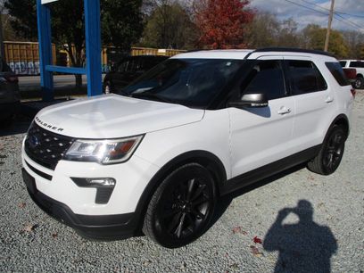 Used 2018 Ford Explorer XLT w/ Equipment Group 202A