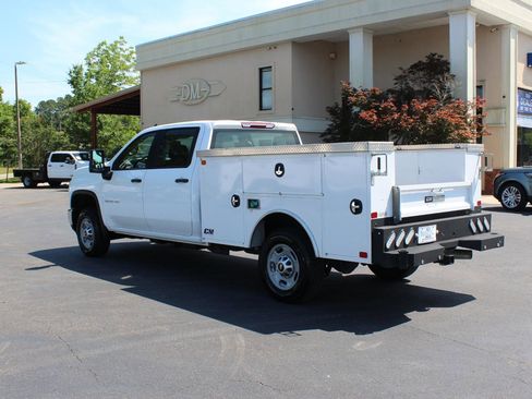 Used 2024 Chevrolet Silverado 2500 W/T w/ WT/CX Safety Package AWD/4WD image 12
