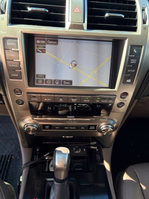 Used 2021 Lexus GX 460 Premium w/ Premium Package AWD/4WD image 23